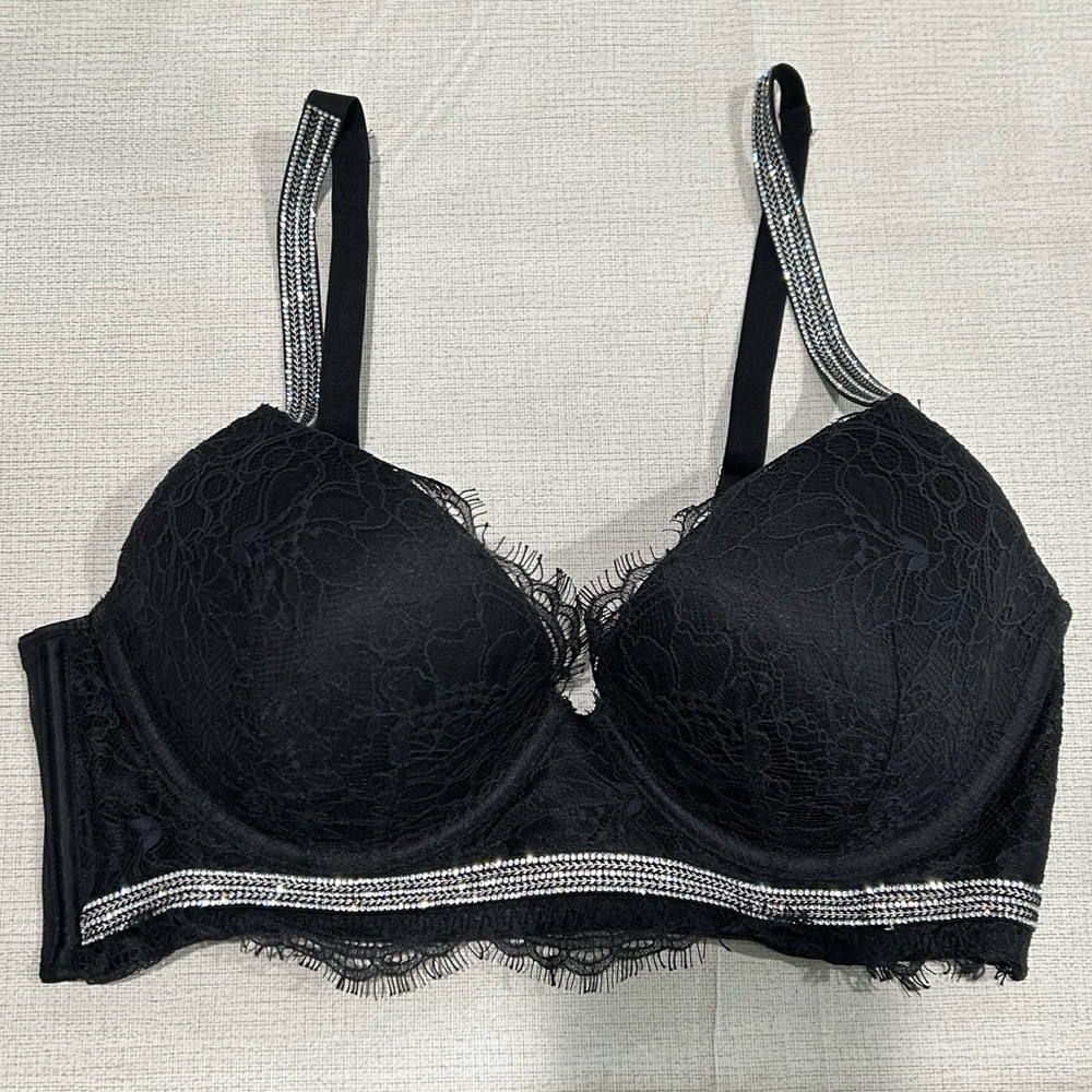 VS Victoria’s Secret Very Sexy Lightly Lined Studded Lace Demi Bra Size- 36C